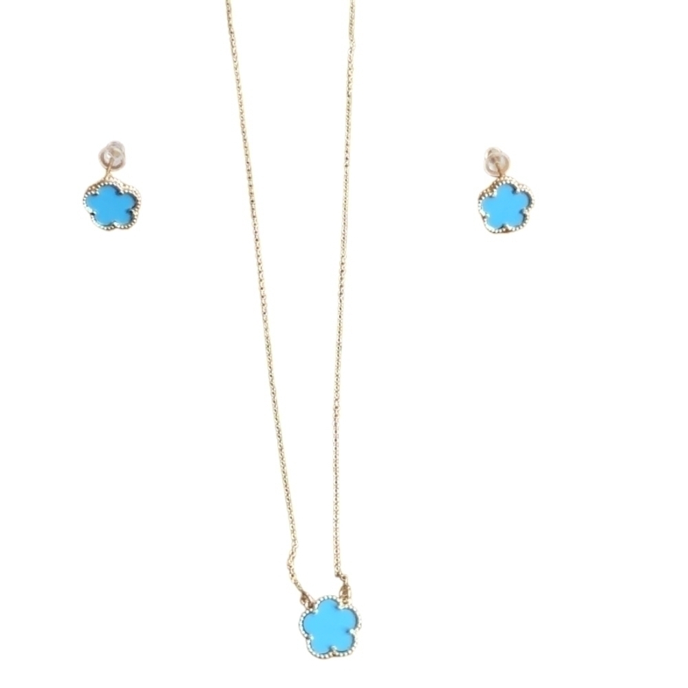 Natural Stone Flower Pendant Necklace Earring Set